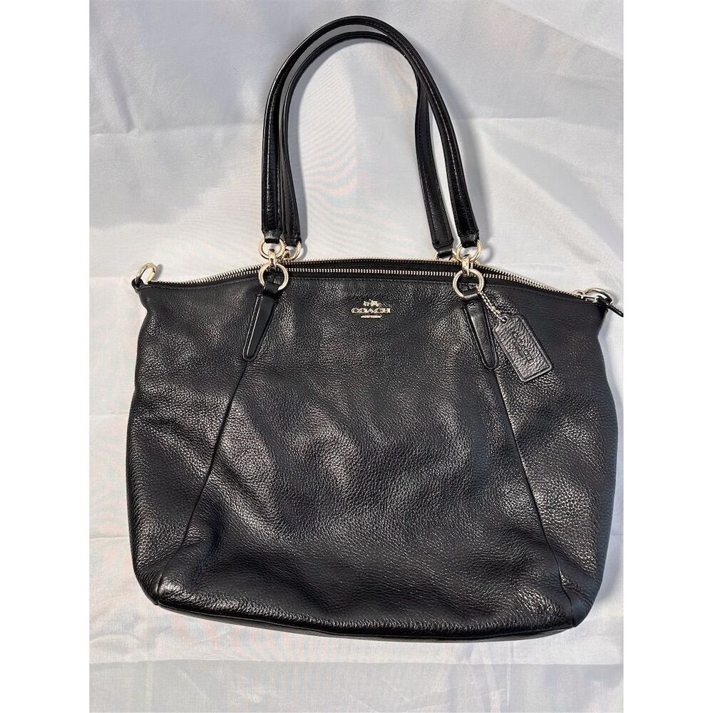 Coach Kelsey Black Pebble Leather Shoulder Bag w/ Detachable Strap